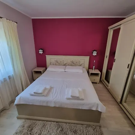 Sunnyside Apartment